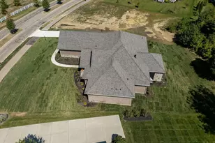 9882 Saddle Creek Trail, Centerville, OH 45458 - Photo 59