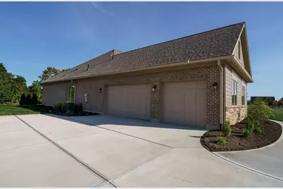 9882 Saddle Creek Trail, Centerville, OH 45458 - Photo 65