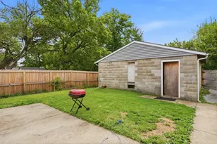 2247 Amherst Ave, Columbus, OH 43223 - Photo 15