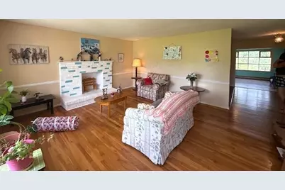 300 Eastlawn Circle, Zanesville, OH 43701 - Photo 13