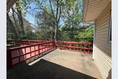 300 Eastlawn Circle, Zanesville, OH 43701 - Photo 5