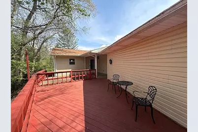 300 Eastlawn Circle, Zanesville, OH 43701 - Photo 11