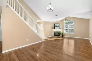 545 Chardonnay Ln, Lewis Center, OH 43035 - Photo 9