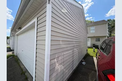 2976 Representation Terrace, Columbus, OH 43207 - Photo 9