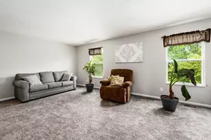 6174 Buckeye Pkwy, Grove City, OH 43123 - Photo 29
