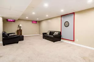 6174 Buckeye Pkwy, Grove City, OH 43123 - Photo 21