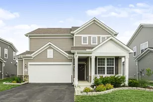 3858 Brody Dr, Grove City, OH 43123 - Photo 1