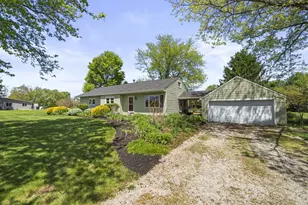 18239 Hopewell Rd, Mount Vernon, OH 43050 - Photo 3