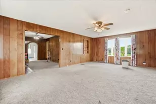 18925 Hopewell Rd, Mount Vernon, OH 43050 - Photo 17