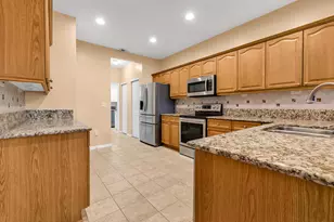 4229 Waterside Pl, Grove City, OH 43123 - Photo 15