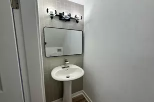 38 E Innis Ave, Columbus, OH 43207 - Photo 17