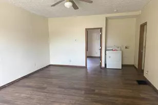 91 N Buena Vista St, Newark, OH 43055 - Photo 5