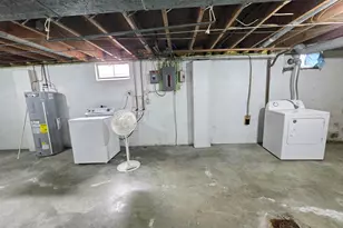 2426 E Mansfield St, Bucyrus, OH 44820 - Photo 27