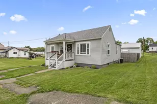 97 E Main St, Zanesville, OH 43701 - Photo 3