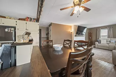 97 E Main Street, Zanesville, OH 43701 - Photo 17