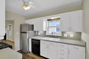 910 Wiltshire Rd, Columbus, OH 43204 - Photo 25