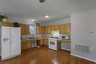29690 Cherrycrest Drive, Logan, OH 43138 - Photo 7