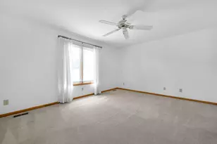 224 Green Springs Dr, Columbus, OH 43235 - Photo 29