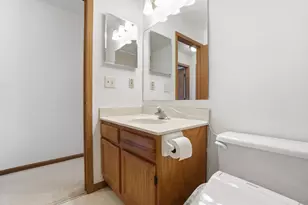 3686 Riverlane Ct, Columbus, OH 43221 - Photo 39