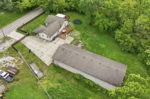 1691 Dyer Rd, Grove City, OH 43123 - Photo 13