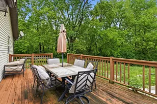 1691 Dyer Rd, Grove City, OH 43123 - Photo 9