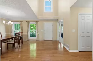 8009 Glenmore Dr, Powell, OH 43065 - Photo 5