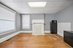 1471 E Broad St, Columbus, OH 43205 - Photo 5