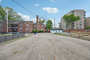 1471 E Broad St, Columbus, OH 43205 - Photo 35
