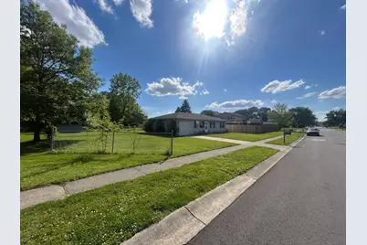 7995 Wescott Avenue, Fairborn, OH 45324 - Photo 3