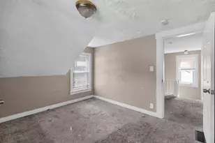 1951 Aberdeen Ave, Columbus, OH 43211 - Photo 13