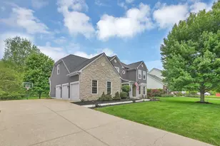 7464 Frasier Rd, Westerville, OH 43082 - Photo 3