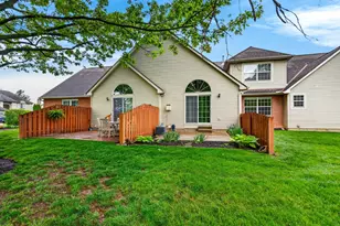 7042 Greensview Village Dr, Canal Winchester, OH 43110 - Photo 47
