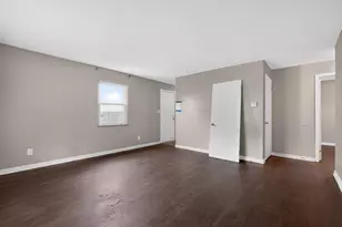 806 S Hampton Rd, Columbus, OH 43227 - Photo 9