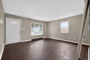 806 S Hampton Rd, Columbus, OH 43227 - Photo 5
