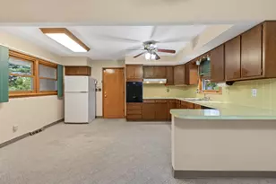 1141 Gender Rd, Canal Winchester, OH 43110 - Photo 7