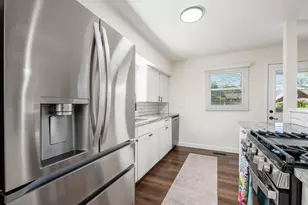 175 E Weisheimer Rd, Columbus, OH 43214 - Photo 9
