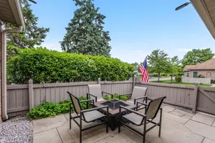 5846 Willow Lake Dr, Grove City, OH 43123 - Photo 51