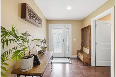 1780 Tuscarora Drive, Grove City, OH 43123 - Photo 5