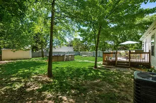 2281 Breeze Hill Dr, Grove City, OH 43123 - Photo 17