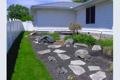 125 Heather Hill Drive, Bellefontaine, OH 43311 - Photo 27