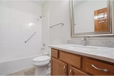 1029 Laketree Court E, Westerville, OH 43081 - Photo 25