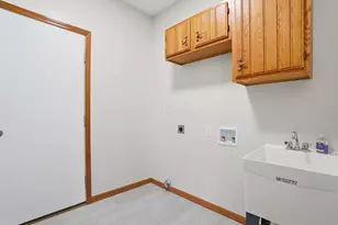 1029 Laketree Ct E, Westerville, OH 43081 - Photo 29