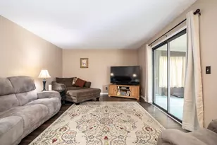 2955 Daisy Ln, Columbus, OH 43204 - Photo 15