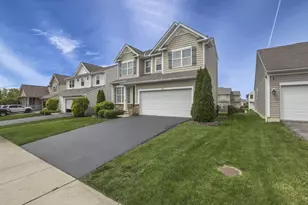 719 Flowering Cherry Ct, Blacklick, OH 43004 - Photo 7