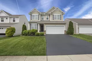 719 Flowering Cherry Ct, Blacklick, OH 43004 - Photo 3