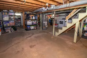 1089 Meadow Ln, Columbus, OH 43207 - Photo 13