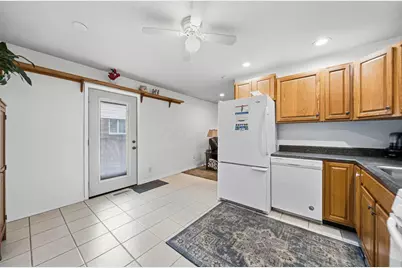 387 Daytona Road, Columbus, OH 43228 - Photo 19