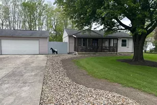 2989 Craven Dr, Marion, OH 43302 - Photo 1