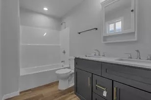 70 S Wayne Ave, Columbus, OH 43204 - Photo 21