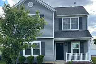 2541 Silver Fir Ln, Grove City, OH 43123 - Photo 1